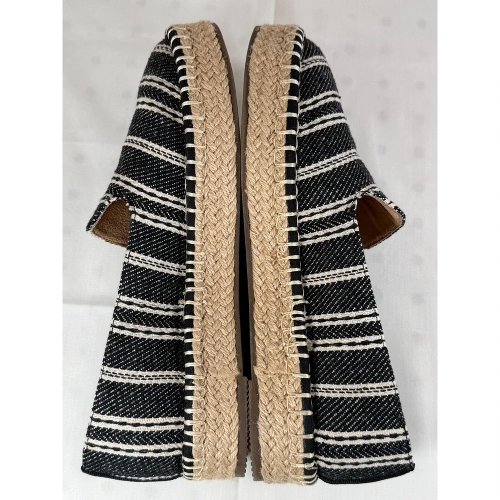 Me Too Cassandrah Striped Espadrille Loafers Black White Textile Flats‎ 7M